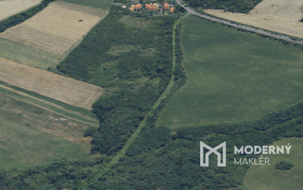 Na predaj pozemok so schváleným projektom v obci Pôtor