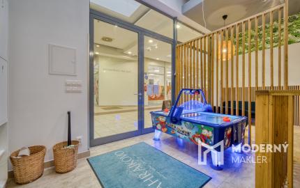 Na odstúpenie zabehnutá kaviareň s detským ihriskom