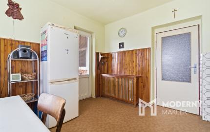 Na predaj rodinný dom s investičným potenciálom v Šuranoch