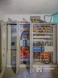 Na predaj výrobná hala s administratívnou časťou pri Lučenci