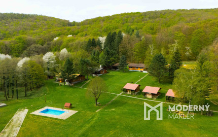 Na predaj rekreačný rezort v chránenej oblasti Bielych Karpát