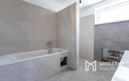 Na predaj 4 izbová bytová jednotka v dvojdome v Lehniciach