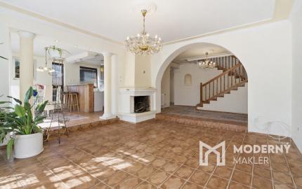 Na predaj 5-izbový rodinný dom v Hamuliakove