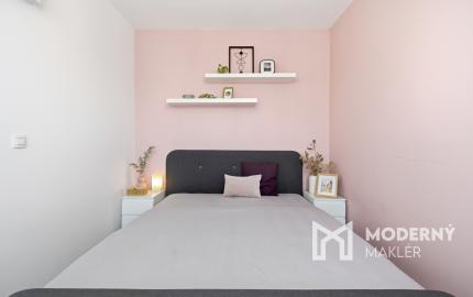 Na predaj 2-izbový byt v Karlovej Vsi