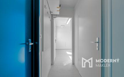 Na prenájom obchodný priestor v Ružinove