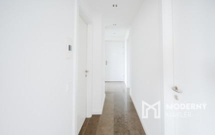 Prenájom - 3i byt s terasou a parkovacím státím v Eurovea