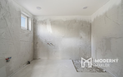 Výnimočné bývanie pod lesom - 5-izbový rodinný dom Limbach so záhradou