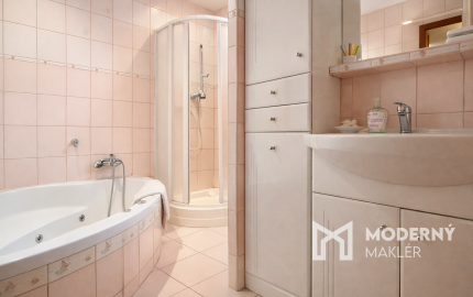 Na predaj dvojgeneračný rodinný dom blízko Bánoviec nad Bebravou