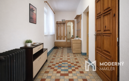 Na predaj čiastočne prerobený rodinný dom v obci Otrhánky