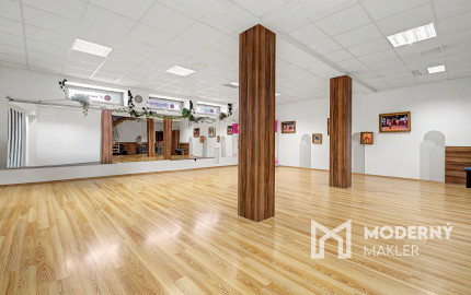 Na predaj polyfunkčný objekt s investičným potenciálom v centre Ružomberka