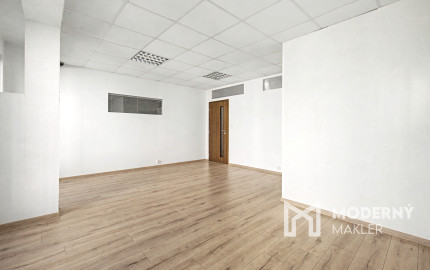 Na predaj polyfunkčný objekt s investičným potenciálom v centre Ružomberka