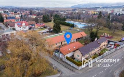 Na predaj polyfunkčný objekt s potenciálom na ubytovanie v srdci Turčianskych Teplíc