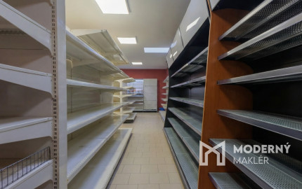 Na predaj polyfunkčný objekt s potenciálom na ubytovanie v srdci Turčianskych Teplíc