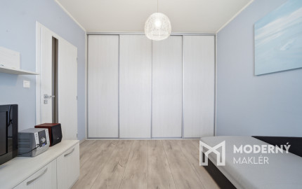 Na predaj novostavba radového rodinného domu v obci Láb