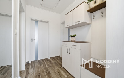 Na predaj novostavba radového rodinného domu v obci Láb