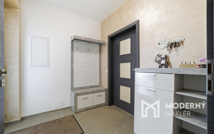 Na predaj rodinný dom s krásnou záhradou v obci Hrubý Šúr