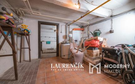 NA PREDAJ | RODINNÝ DOM VO VYHĽADÁVANEJ LOKALITE | TRENČÍN - KÚTY