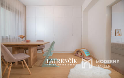 NA PREDAJ | RODINNÝ DOM V ŠIRŠOM CENTRE TRENČÍNA