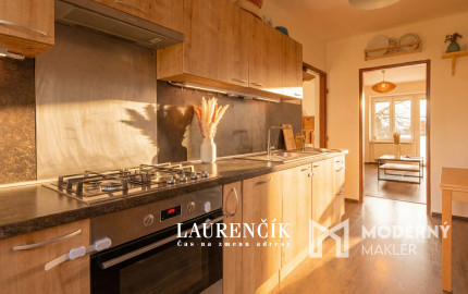 NA PREDAJ | 2 - IZBOVÝ BYT V TRENČÍNE  STROJÁRENSKÁ ULICA