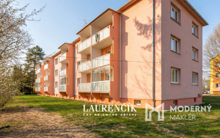 NA PREDAJ | 2 - IZBOVÝ BYT V TRENČÍNE  STROJÁRENSKÁ ULICA