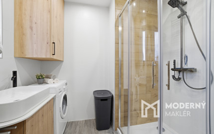 Na prenájom kompletne zariadený 2-izbový byt v Lozorne