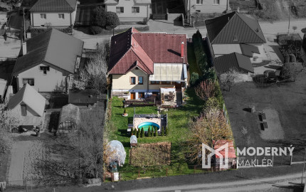 Na predaj dvojgeneračný rodinný dom blízko Bánoviec nad Bebravou