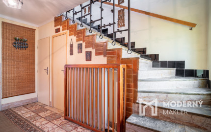 Na predaj samostatne stojaci rodinný dom v obci Veľké Leváre