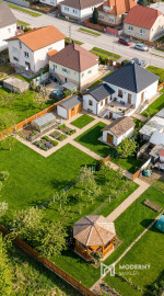 Na predaj rodinný dom s veľkým pozemkom v obci Šalgočka