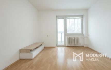 Na prenájom čiastočne zariadený 1-izbový byt v Martine-Podháj