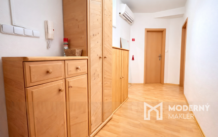Na predaj 2-izbový byt v centre Bánovce nad Bebravou