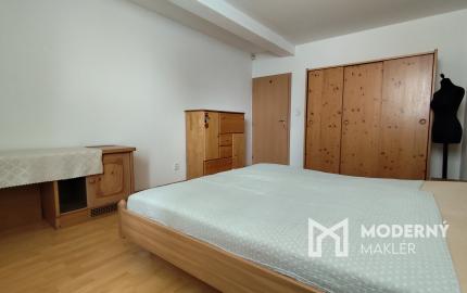 Na predaj 2-izbový byt v centre Bánovce nad Bebravou