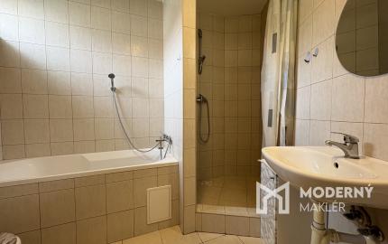 Na predaj 2-izbový byt v centre Bánovce nad Bebravou