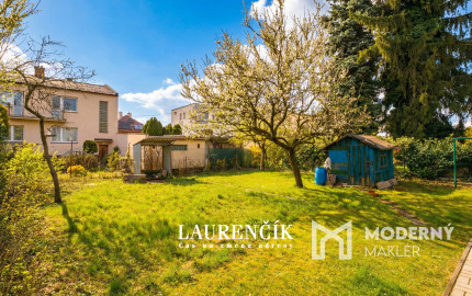 NA PREDAJ | 3-IZBOVÝ BYT SO SÚKROMNOU TERASOU S VÝHĽADOM NA HRAD  + GARSÓNKA V CENE