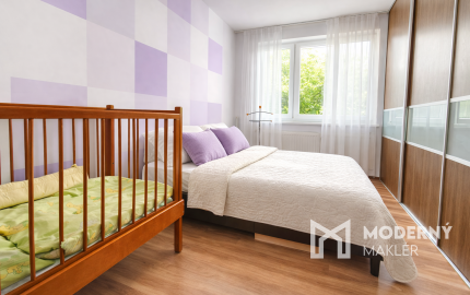 Na predaj kompletne zariadený 3-izbový byt v Bánovciach nad Bebravou