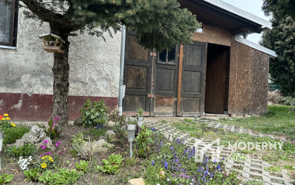 Na predaj 2-izbový rodinný dom v meste Trenčín - Kubrá