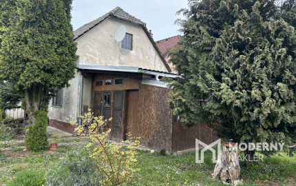 Na predaj 2-izbový rodinný dom v meste Trenčín - Kubrá