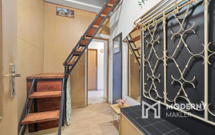 Na predaj samostatne stojaci 5-izbový rodinný dom v obci Jablonové