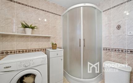 Na predaj samostatne stojaci 5-izbový rodinný dom v obci Jablonové