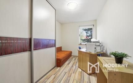 Na predaj samostatne stojaci 7-izbový rodinný dom v obci Jablonové