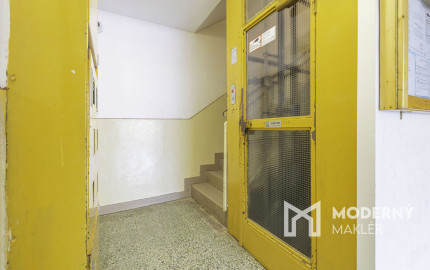 Na predaj 1-izbový byt s dvoma loggiami v Gelnici