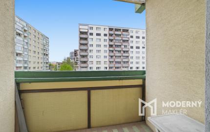 Na prenájom 3-izbový byt s loggiou v Ružinove