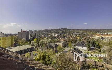 Na prenájom 2-izbový podkrovný byt s výhľadom v Prešove