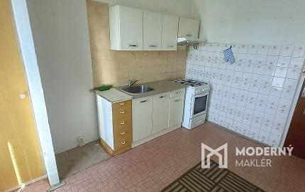 EXKLUZÍVNE NA PREDAJ | 2-izbový byt s loggiou | Spišská Nová Ves – E. M. Šoltésovej