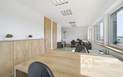 Na prenájom dve kancelárie na Zavarskej ulici v Trnave