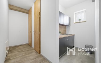 Na prenájom dve kancelárie na Zavarskej ulici v Trnave