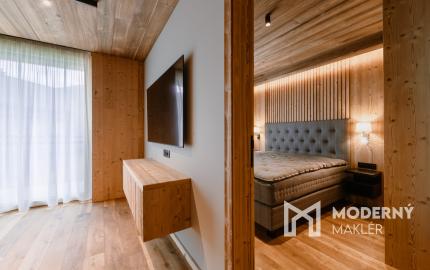 Na predaj štýlový apartmán s výhľadom na panorámu Tatier v Tatranskej Lomnici