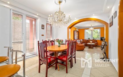 Na predaj 6-izbový rodinný dom s krásnou záhradou v Šamoríne