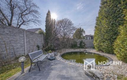 Na predaj priestranný, zariadený rodinný dom v Cerovej