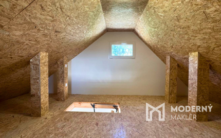 Na predaj chata s panoramatickým výhľadom na Bratislavu