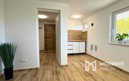 Na predaj chata s panoramatickým výhľadom na Bratislavu